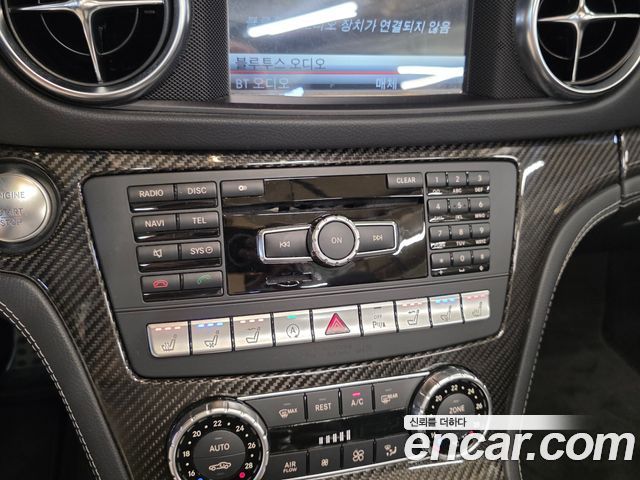 Mercedes-Benz SL-Class 2016 — photo 14