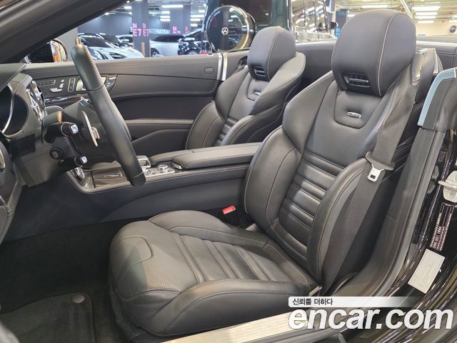 Mercedes-Benz SL-Class 2016 — photo 17