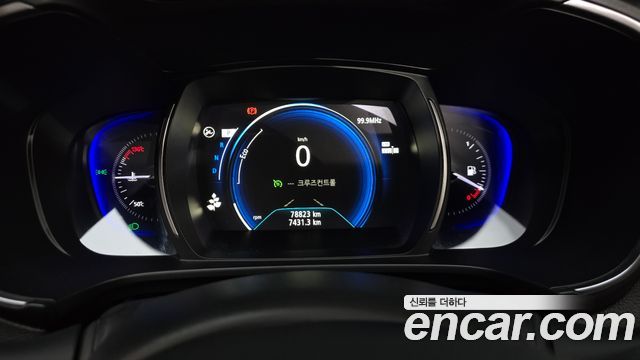 Renault Korea QM6 2021 — photo 11