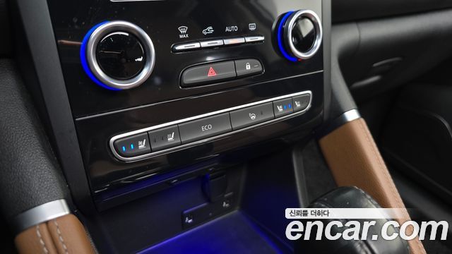 Renault Korea QM6 2021 — photo 28