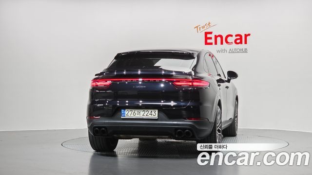 Porsche Cayenne 2021 — photo 4