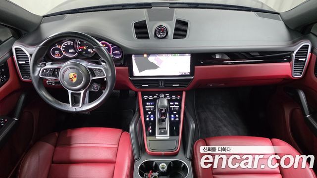 Porsche Cayenne 2021 — photo 10