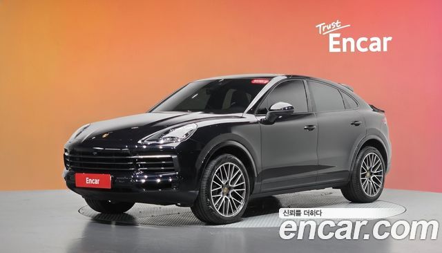 Porsche Cayenne 2021 — photo 1