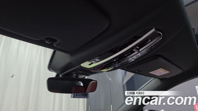 Porsche Cayenne 2021 — photo 27