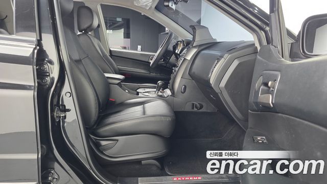 KG Mobility KORANDO 2016 — photo 11