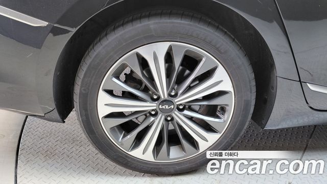 Kia K8 2023 — photo 5