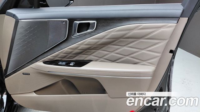 Kia K8 2023 — photo 15