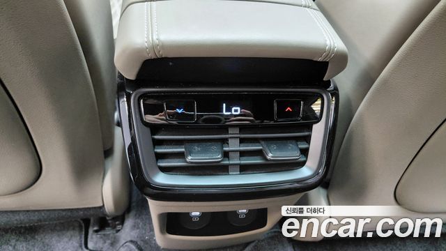Kia K8 2023 — photo 32
