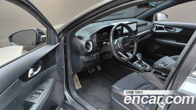 Kia K3 2022 — photo 13