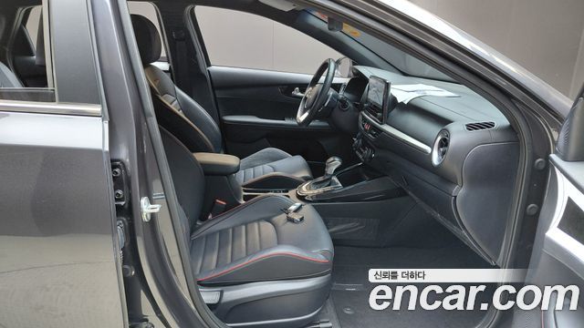 Kia K3 2022 — photo 16