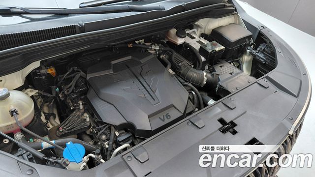 Kia Canival 2023 — photo 6