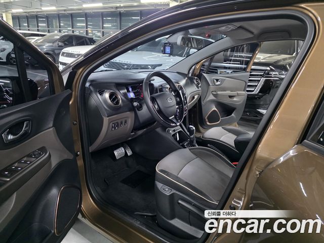 Renault Korea QM3 2016 — photo 7