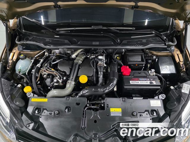 Renault Korea QM3 2016 — photo 20