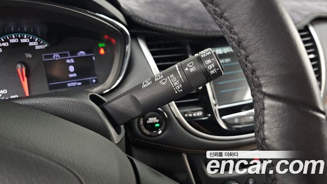Chevrolet Korea Trax 2019 — photo 24