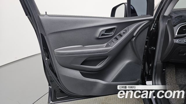 Chevrolet Korea Trax 2019 — photo 14