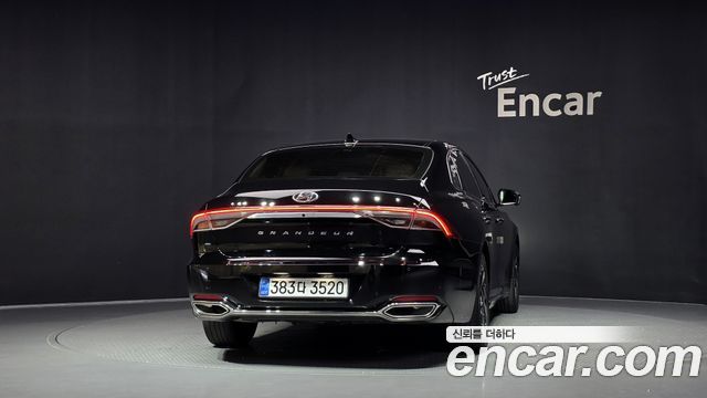 Hyundai Grandeur 2023 — photo 4