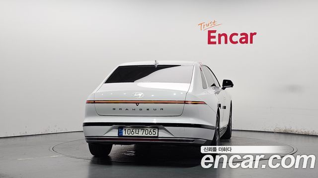 Hyundai Grandeur 2023 — photo 4