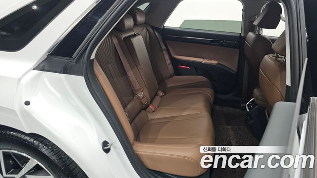 Hyundai Grandeur 2023 — photo 17