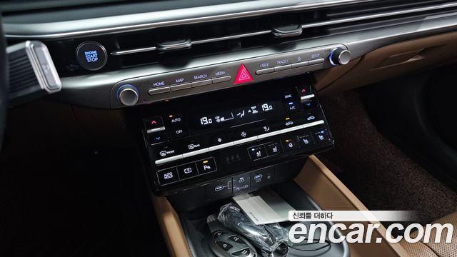 Hyundai Grandeur 2023 — photo 23