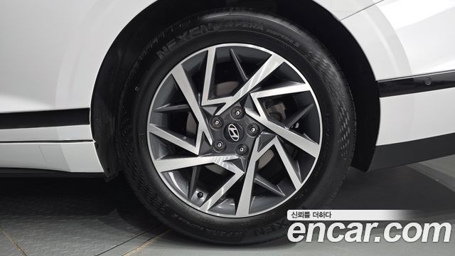 Hyundai Grandeur 2023 — photo 7