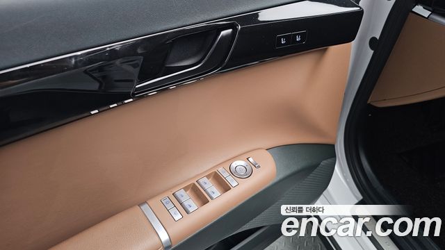 Hyundai Grandeur 2023 — photo 29