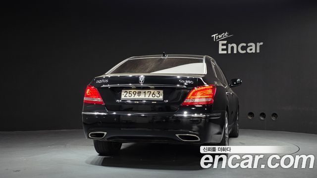 Hyundai Equus 2012 — photo 4
