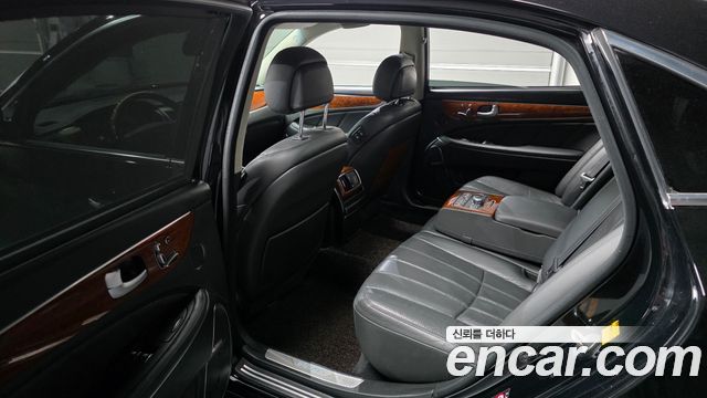 Hyundai Equus 2012 — photo 11