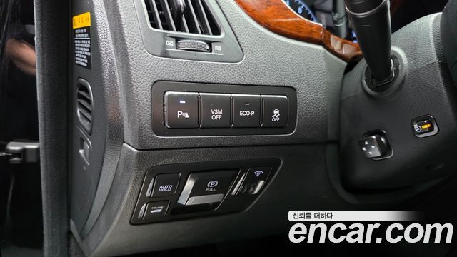 Hyundai Equus 2012 — photo 13