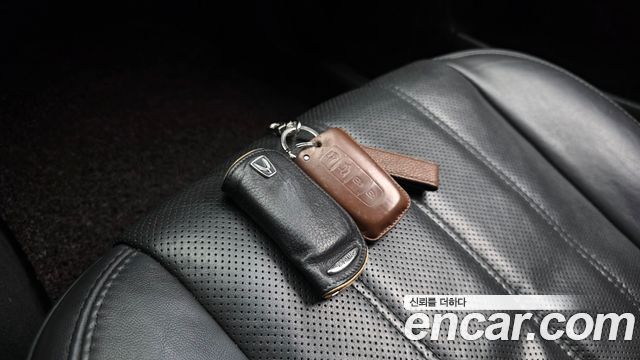 Hyundai Equus 2012 — photo 17