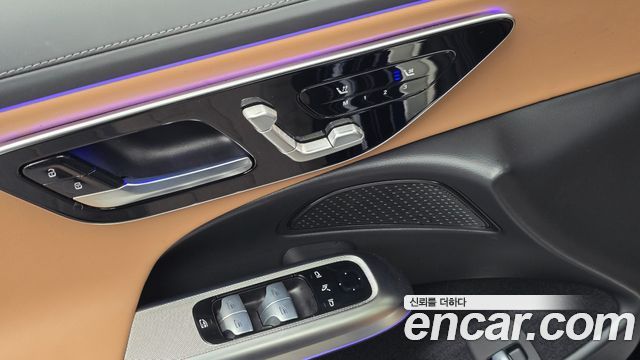 Mercedes-Benz E-Class 2024 — photo 24
