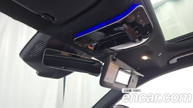 Mercedes-Benz E-Class 2024 — photo 26