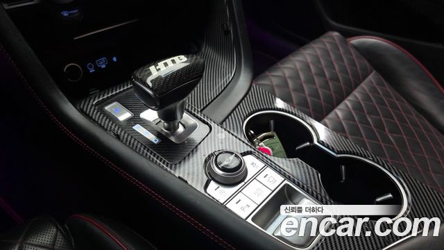 Genesis G70 2018 — photo 12