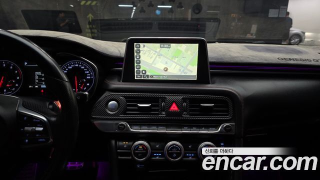 Genesis G70 2018 — photo 20