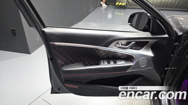 Genesis G70 2018 — photo 14
