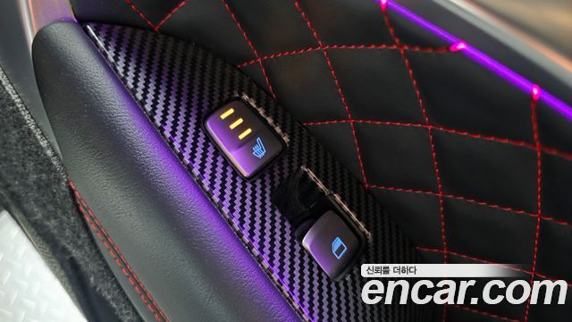 Genesis G70 2018 — photo 31