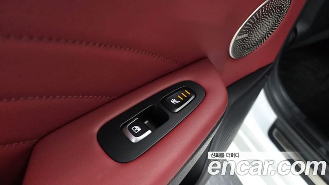 Kia Stinger 2023 — photo 20