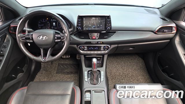 Hyundai i30 2020 — photo 10