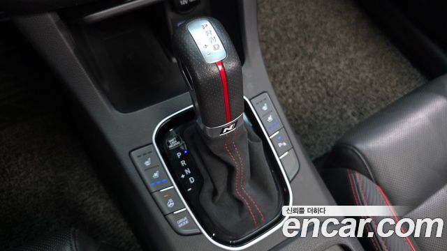 Hyundai i30 2020 — photo 12