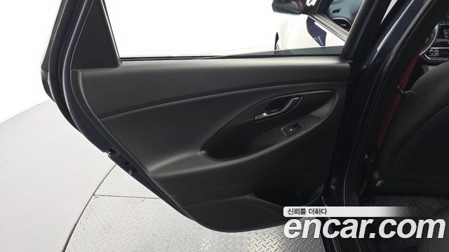 Hyundai i30 2020 — photo 15