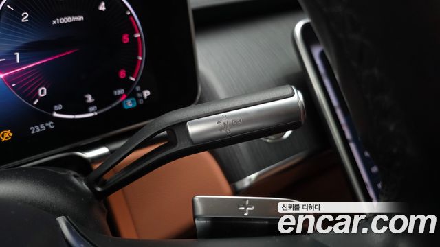 Mercedes-Benz S-Class 2021 — photo 9