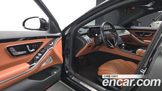 Mercedes-Benz S-Class 2021 — photo 10