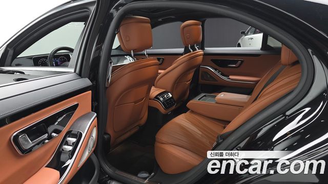 Mercedes-Benz S-Class 2021 — photo 11