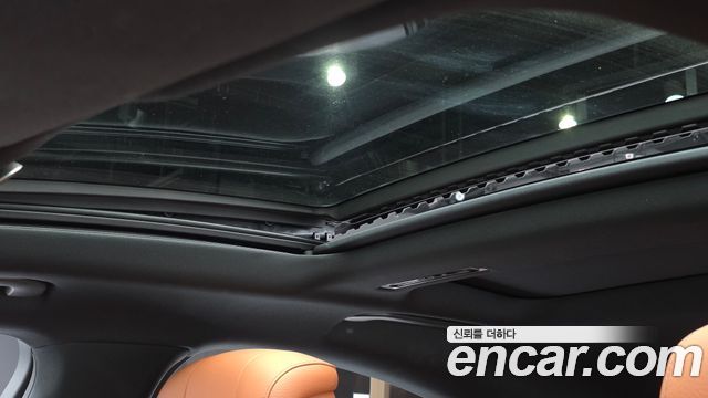 Mercedes-Benz S-Class 2021 — photo 19