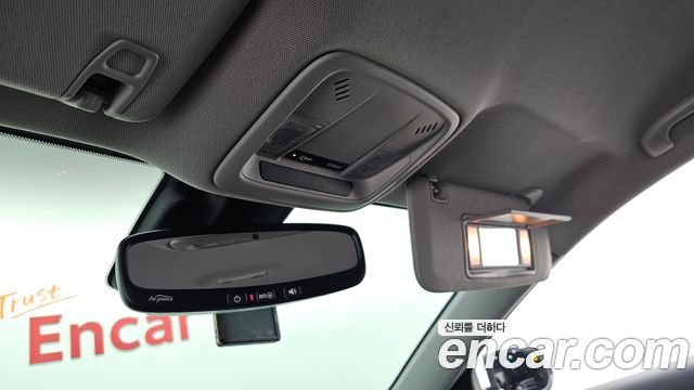 Chevrolet Korea Malibu 2018 — photo 32