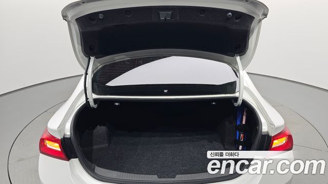Chevrolet Korea Malibu 2018 — photo 33