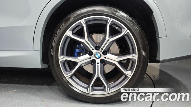 BMW X5 2024 — photo 7