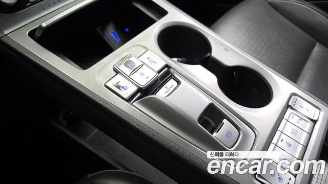 Hyundai Kona 2020 — photo 12
