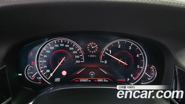 BMW 7-Series 2018 — photo 8
