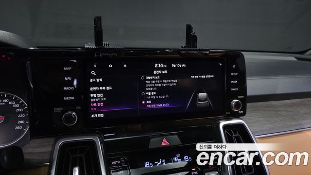 Kia Sorento 2022 — photo 16