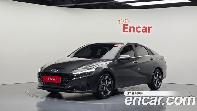 Hyundai AVANTE 2023 — photo 1